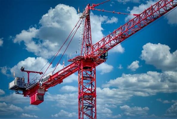 Professionelt byggefirma specialiseret i erhvervsbyggeri