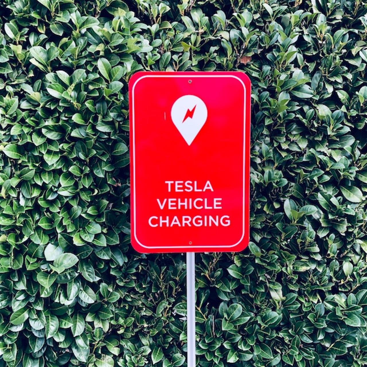 Hvad er et elbil skilt og hvorfor er det en god ide?